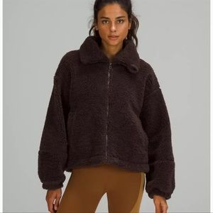 Lululemon Cinchable Fleece Zip up size 8